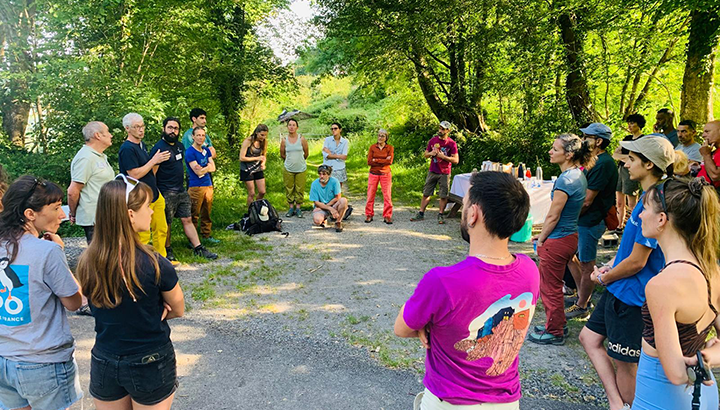Biodiv’Sports 64 : Une journée de sensibilisation des grimpeurs à Arguibelle